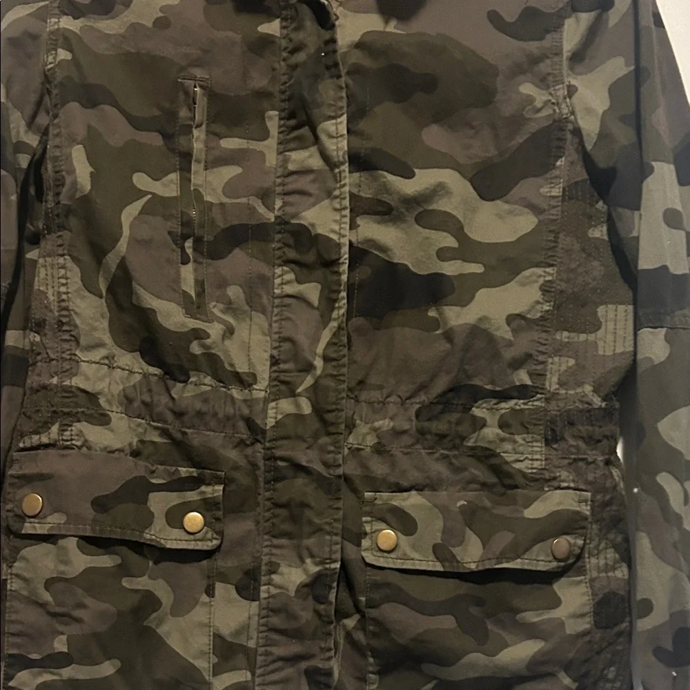 Love Tree Women's Camouflage Jacket - Picture 5 of 9